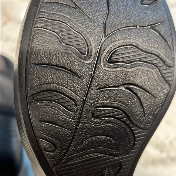 Dansko Faith Wedge Boot - Black Leather - Picture 7 of 8